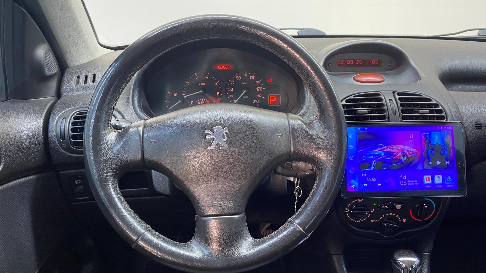PEUGEOT 206 24